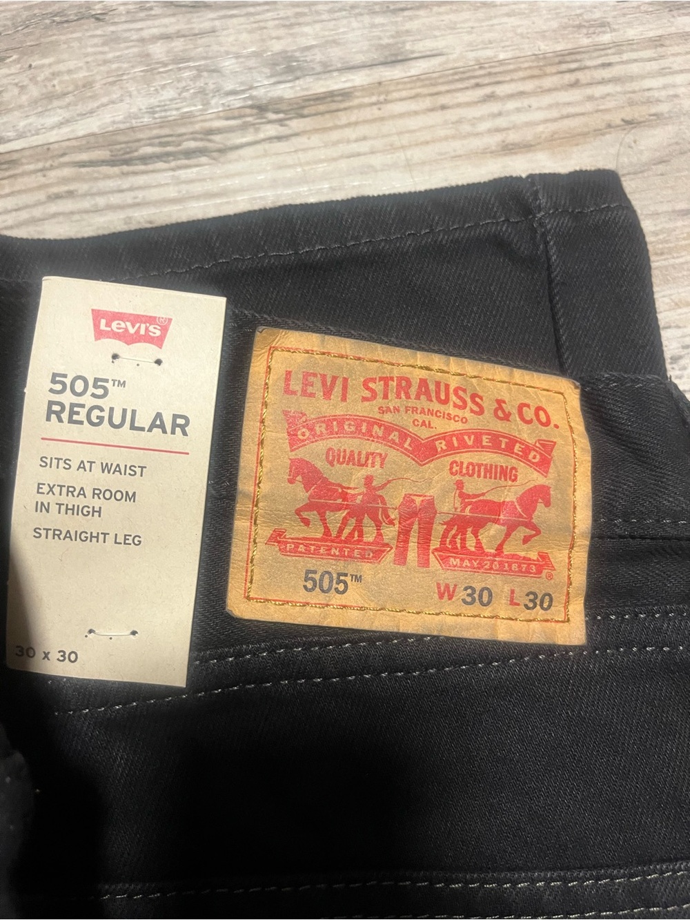 Levi's 505 Straight Leg Jeans - Black 4 pairs sold in a lot.
